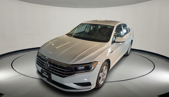 Volkswagen • Jetta
