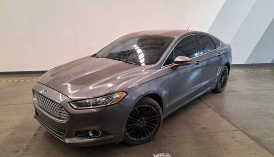 Ford • Fusion