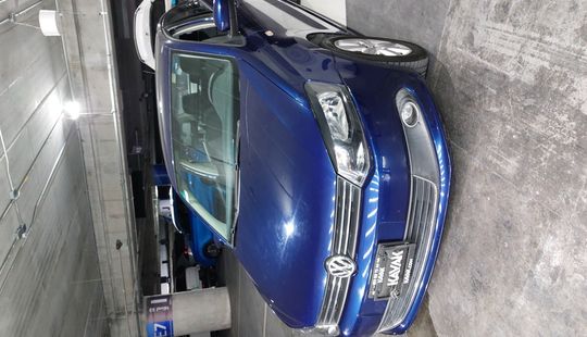 Volkswagen • Vento