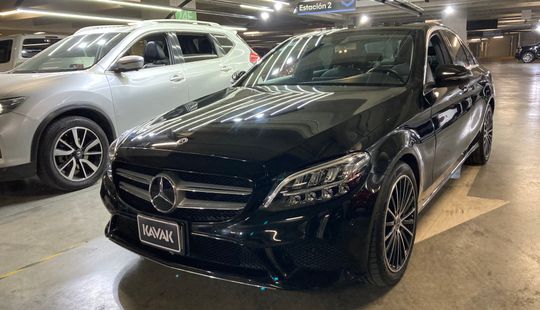 Mercedes Benz • Clase C