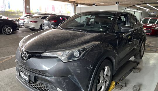 Toyota • C-HR