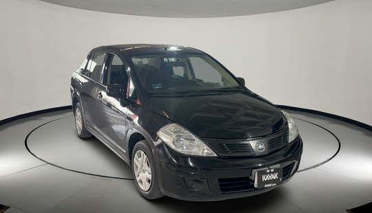 Nissan • Tiida