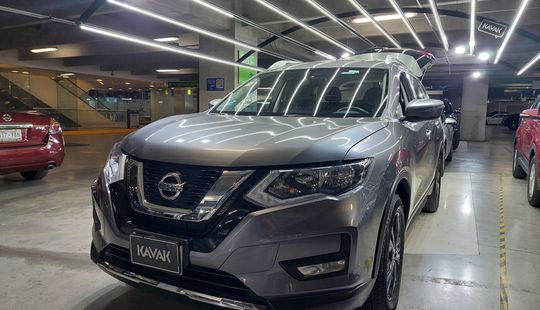 Nissan • X-Trail