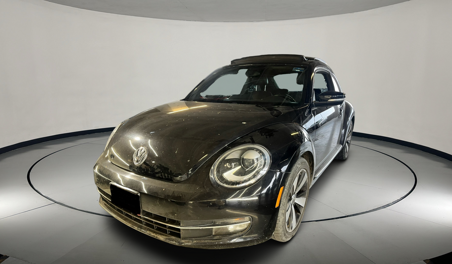 Volkswagen Beetle 2.0 TURBO DSG Hatchback 2013
