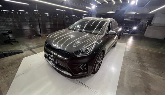 Kia • Niro