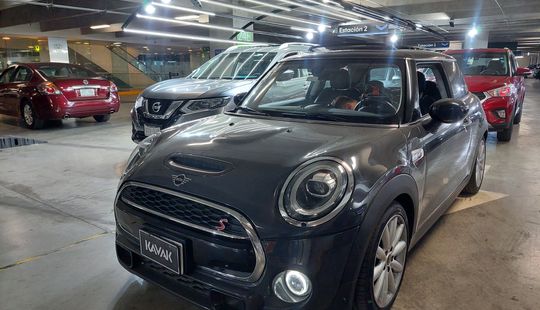 Mini • Cooper S