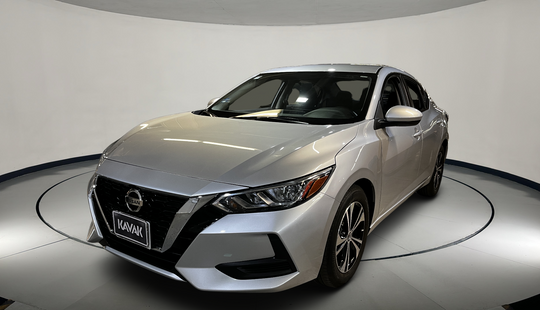 Nissan • Sentra
