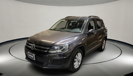 Volkswagen • Tiguan
