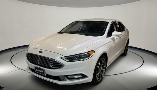 Ford • Fusion