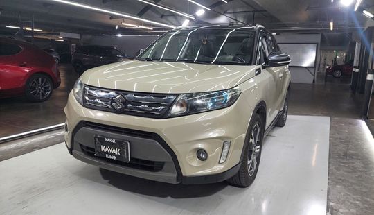 Suzuki • Vitara