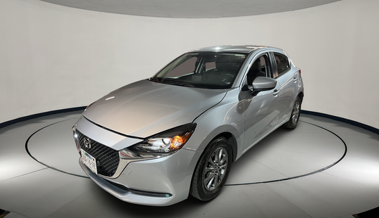 Mazda • Mazda 2
