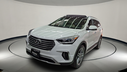 Hyundai • Santa Fe