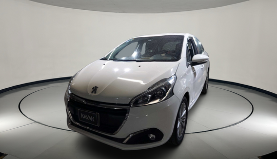 Peugeot • 208