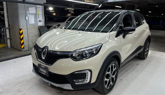 Renault • Captur