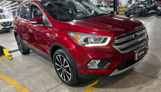 Ford • Escape