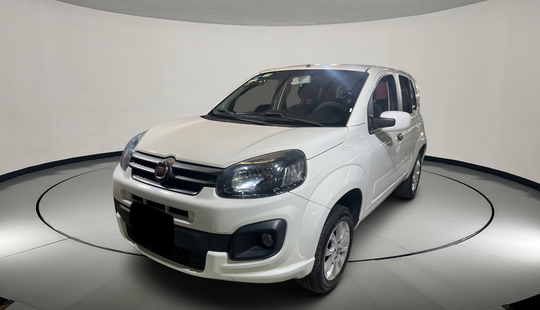 Fiat • Uno