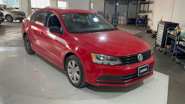 Volkswagen Jetta 2.0 MT