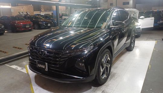 Hyundai • Tucson