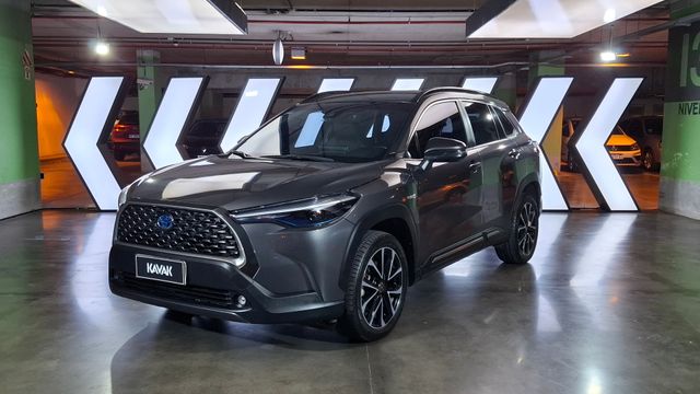 Toyota • Corolla Cross