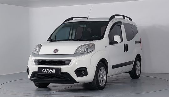 Fiat • Fiorino Combi