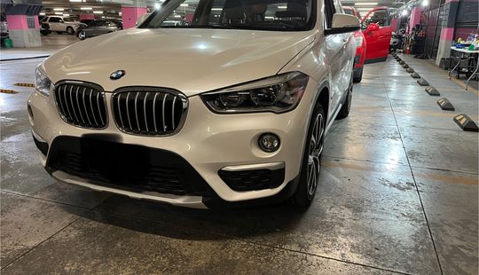 Bmw • X1
