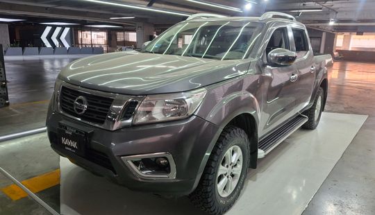 Nissan • NP300
