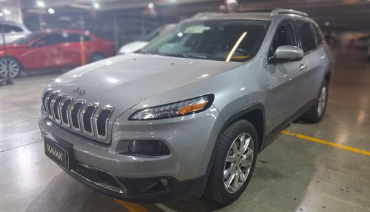 Jeep • Cherokee