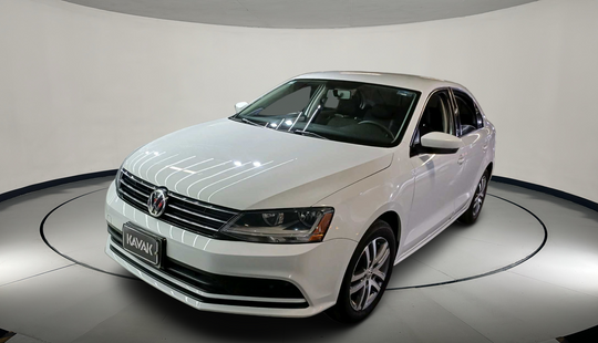 Volkswagen • Jetta