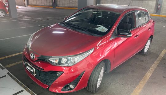 Toyota • Yaris