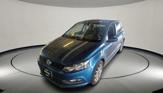 Volkswagen • Polo