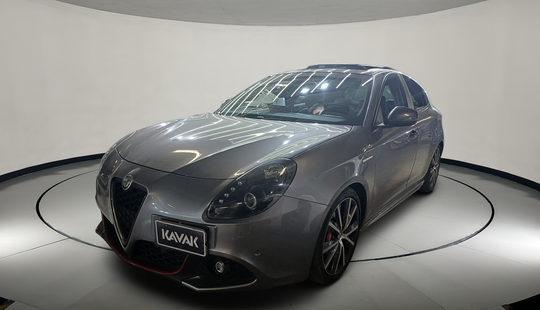 Alfa Romeo • Giulietta