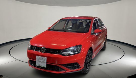 Volkswagen • Vento