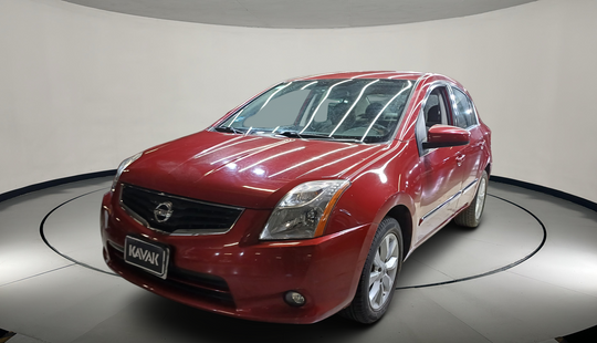 Nissan • Sentra