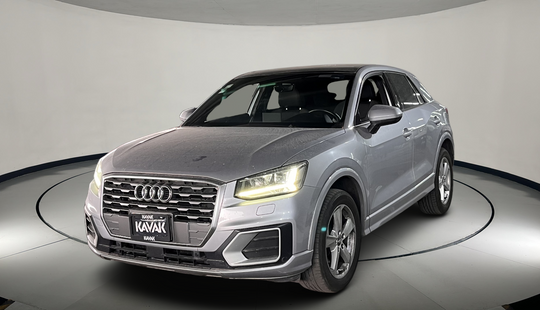 Audi • Q2
