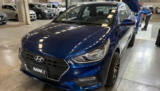 Hyundai • Accent