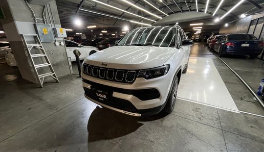 Jeep • Compass