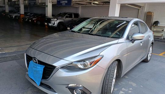 Mazda • Mazda 3
