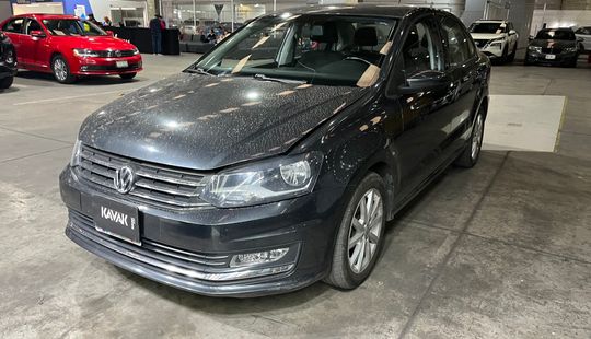 Volkswagen • Vento