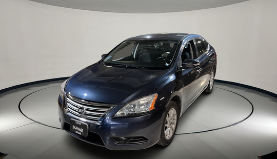 Nissan • Sentra