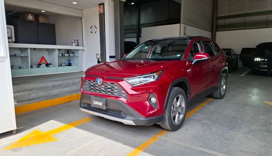 Toyota • RAV4