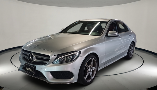 Mercedes Benz • Clase C