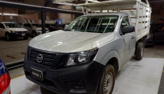 Nissan • NP300