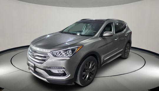 Hyundai • Santa Fe