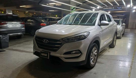Hyundai • Tucson
