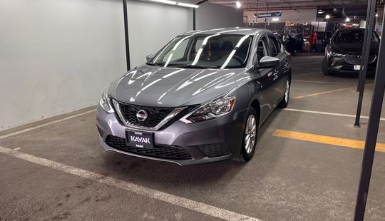 Nissan • Sentra