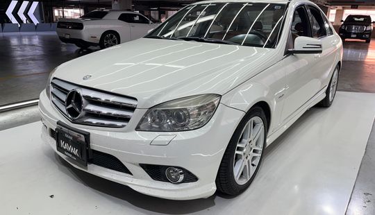 Mercedes Benz • Clase C