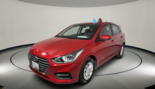 Hyundai • Accent