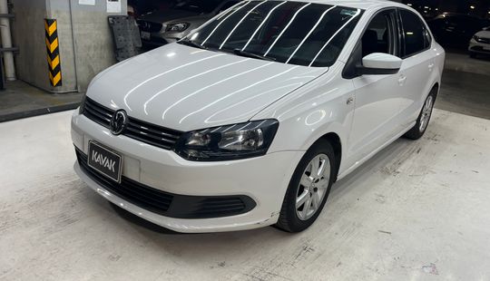 Volkswagen • Vento