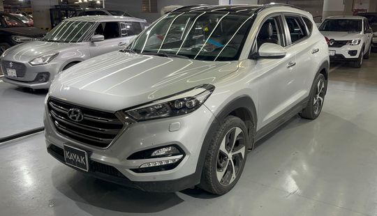 Hyundai • Tucson