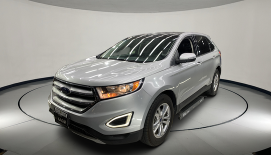 Ford • Edge